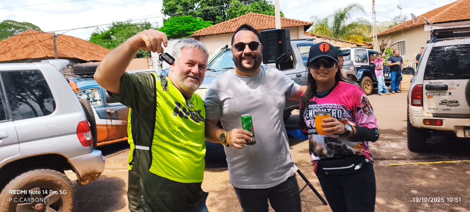 Fusca Baja na beira da trilha